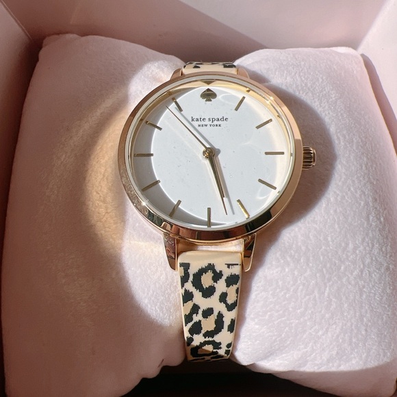 NIB Kate Spade Animal Print Watch - Picture 11 of 14